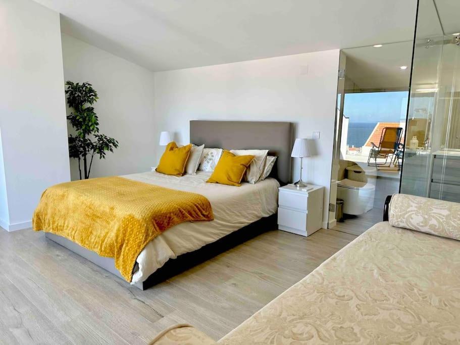 Beach, Ocean View & Bright House Villa